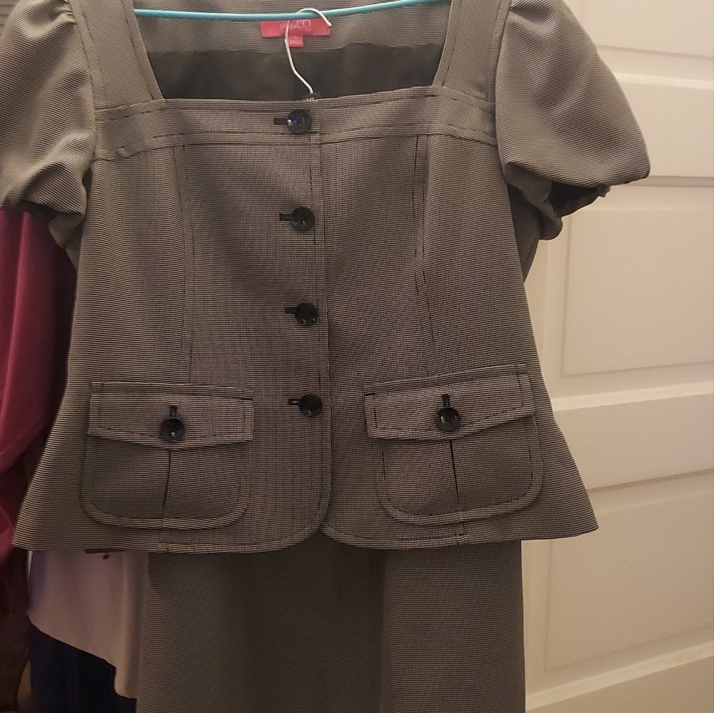 Nine & Co. Size 16 Short Sleeve Business Skirt Suit